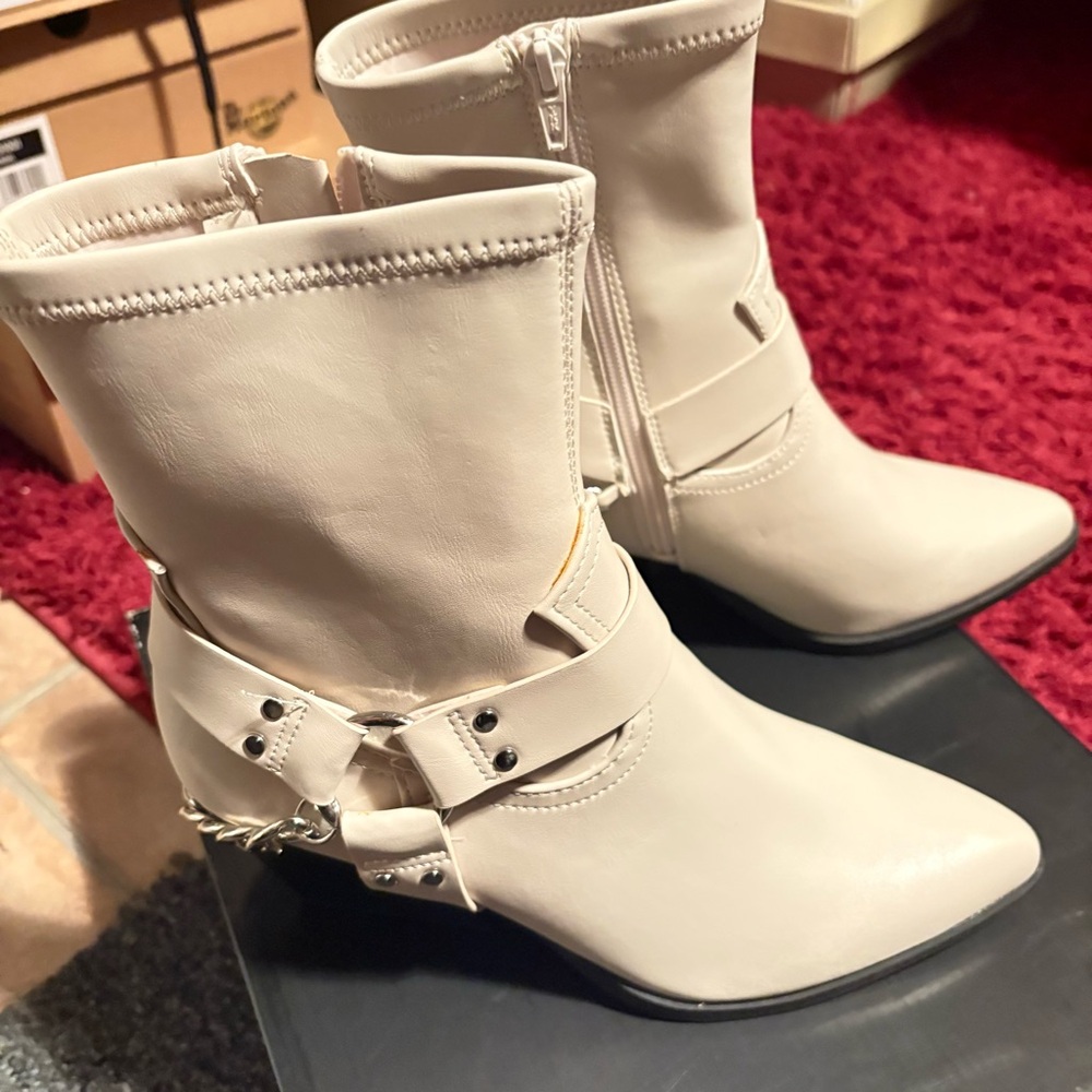 Dolce Vita cream boots